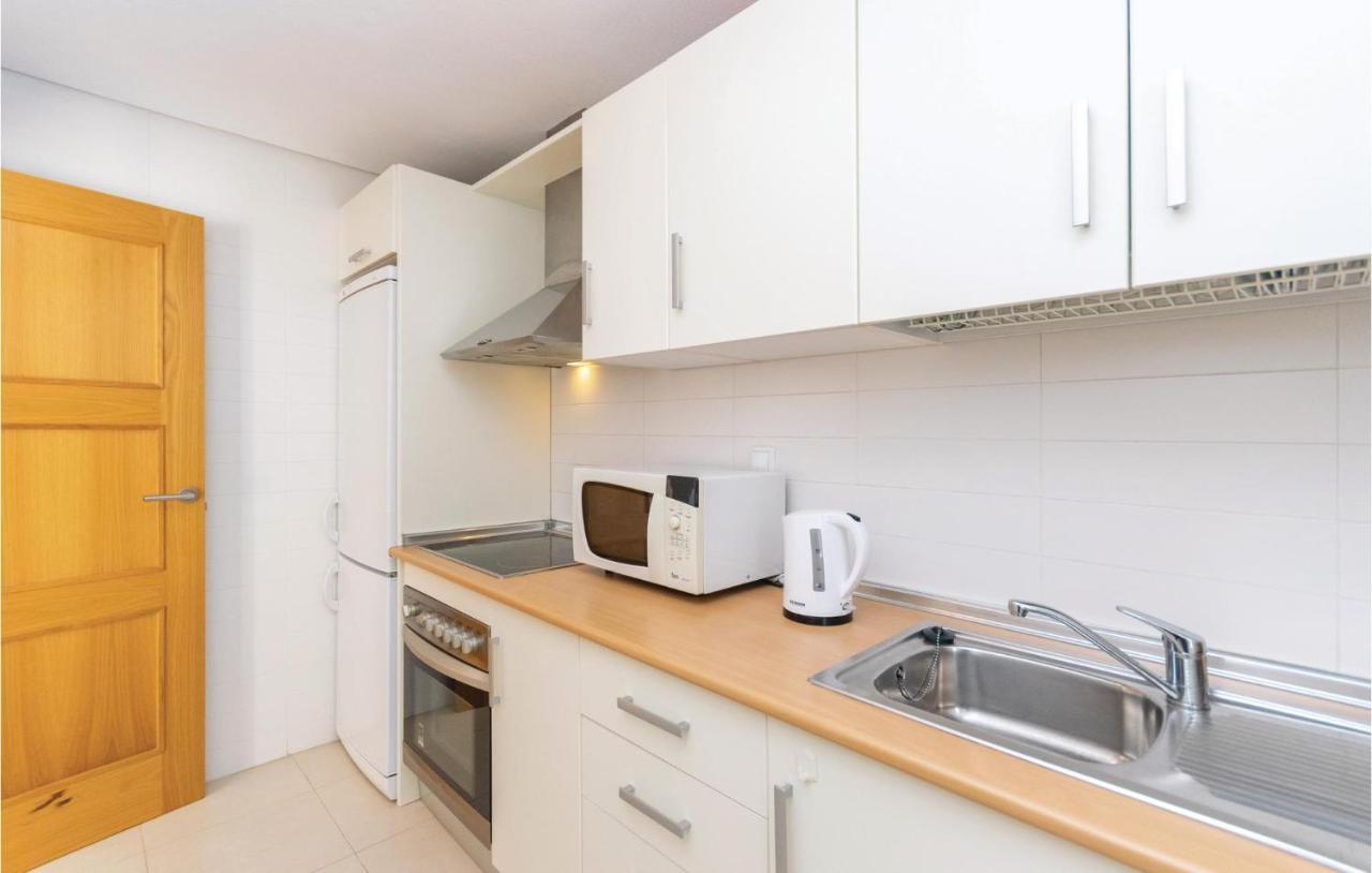 2 Bedroom Amazing Apartment In Roldan Los Tomases Екстериор снимка